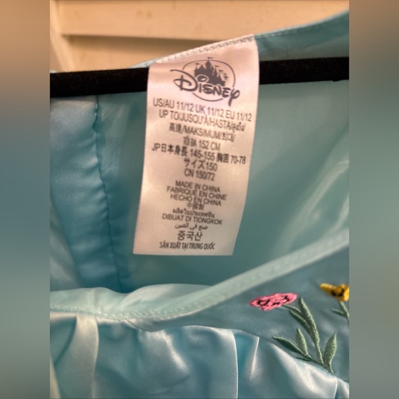 Disney’s Frozen Formal Dress girls 11/12 - Picture 8 of 8